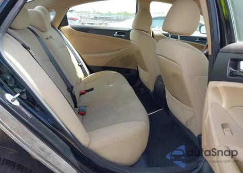 2013 Hyundai Sonata Gls z USA, uszkodzony, nr VIN 5NPEB4AC6DH614480